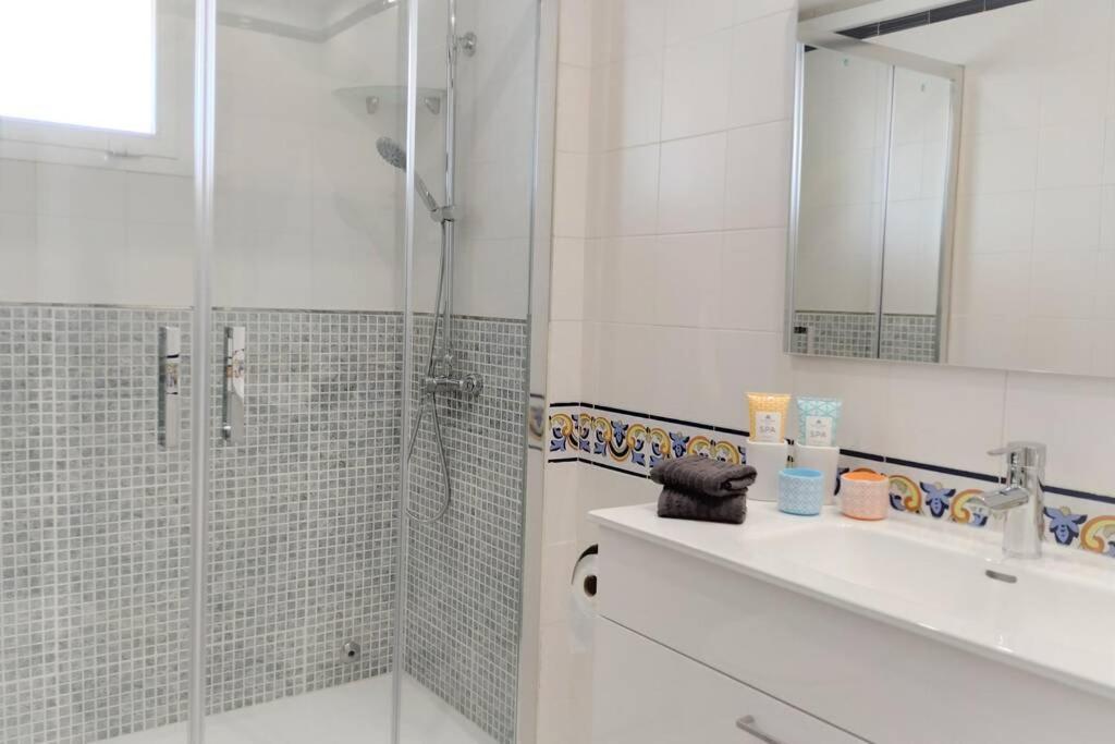 Dona Carlota Gardens, Sea Views, Pool, Restaurant Apartment Torremolinos Exterior photo