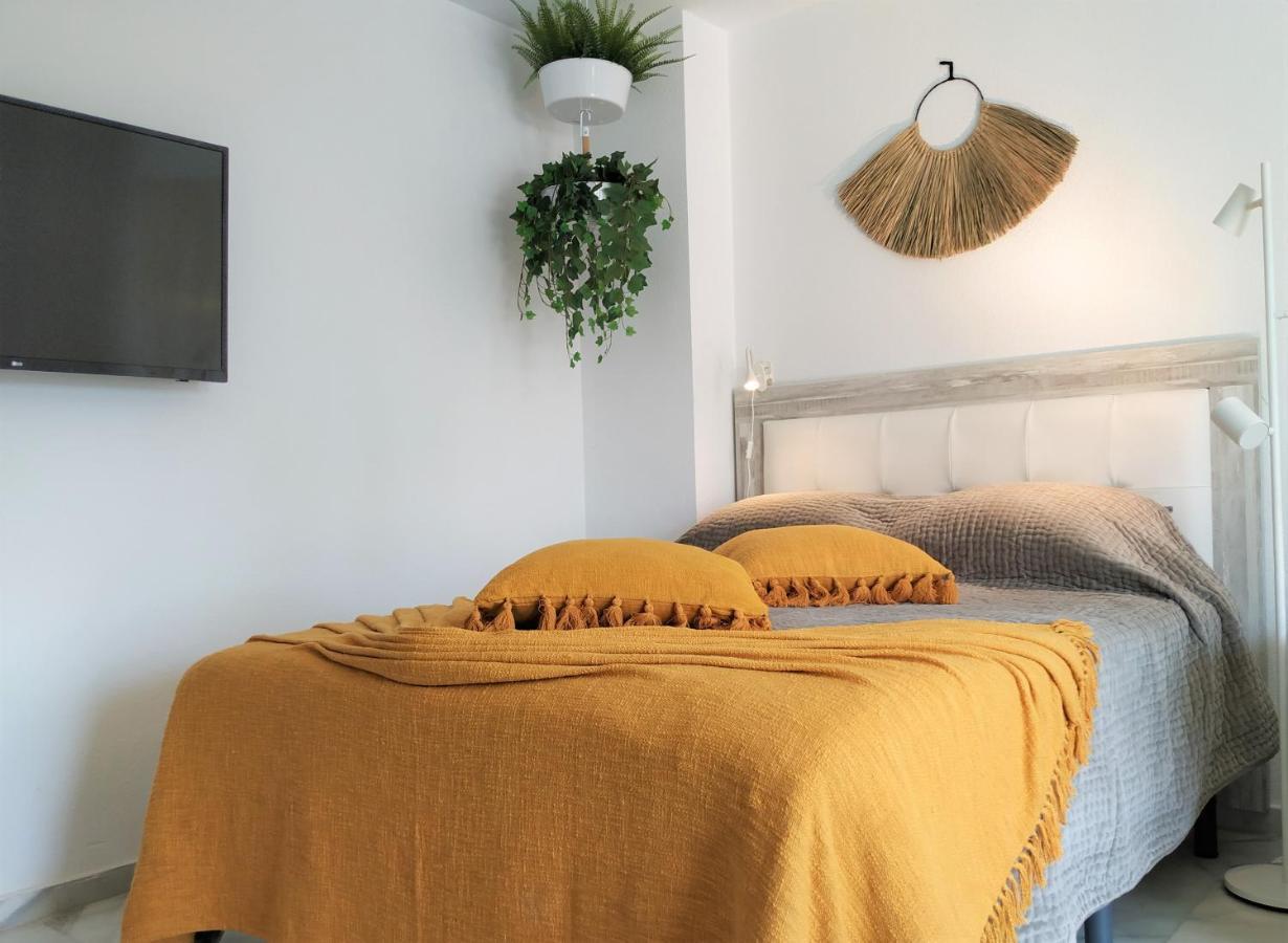 Dona Carlota Gardens, Sea Views, Pool, Restaurant Apartment Torremolinos Exterior photo